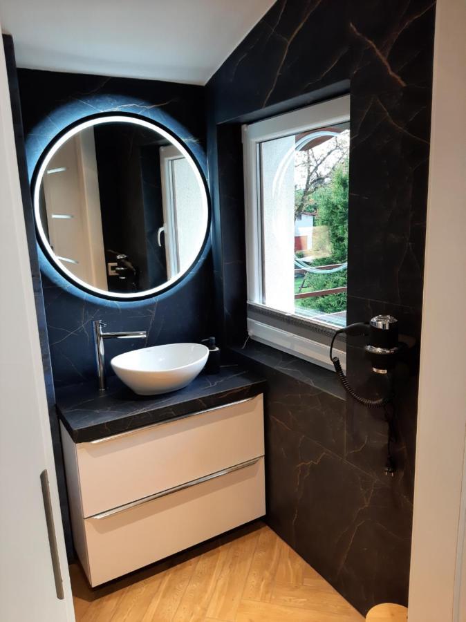 Apartament Willa Pod Sosnami Zator Przeciszow 外观 照片
